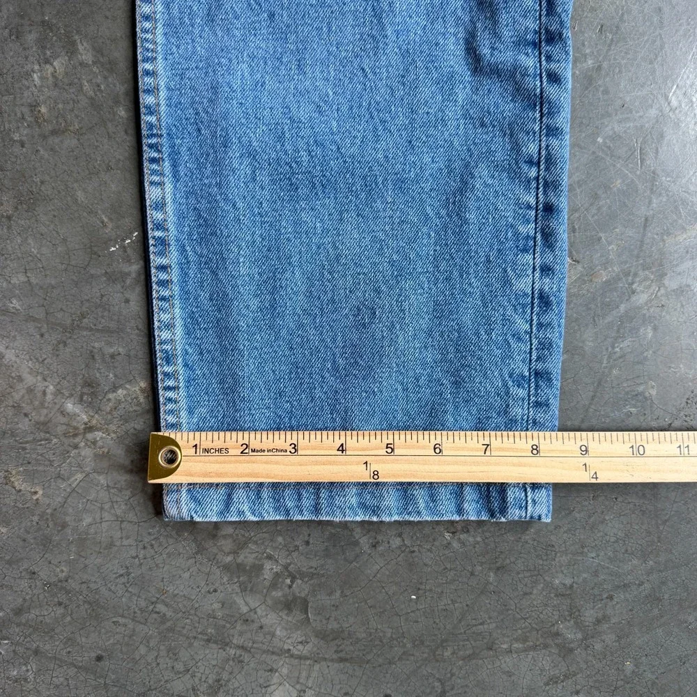 Vintage 80s 90s Levis 505 USA Made Medium Wash Denim Blue Jeans Mens 35x28 Red